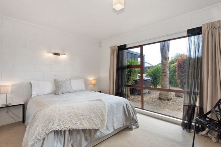 Photo of property in 22 Seamer Place, St Andrews, Hamilton, 3200