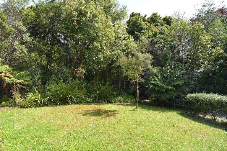 Photo of property in 33 Rakiura Parade, Otatara, Invercargill, 9879
