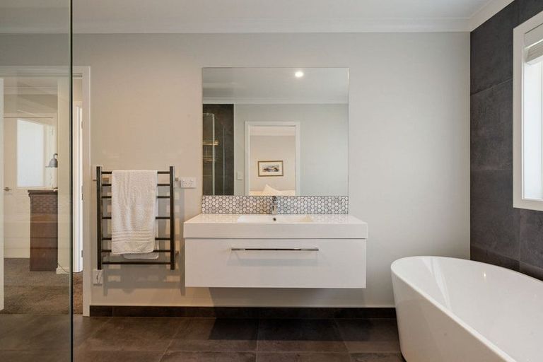 Photo of property in 56 Kingdon Street, Leamington, Cambridge, 3432