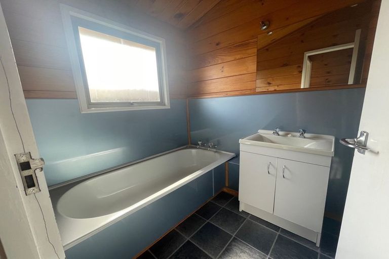 Photo of property in 35 Manse Road, Pahurehure, Papakura, 2113