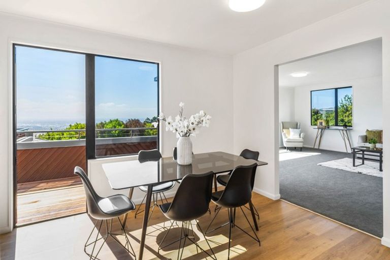 Photo of property in 5 Plains View, Mount Pleasant, Christchurch, 8081