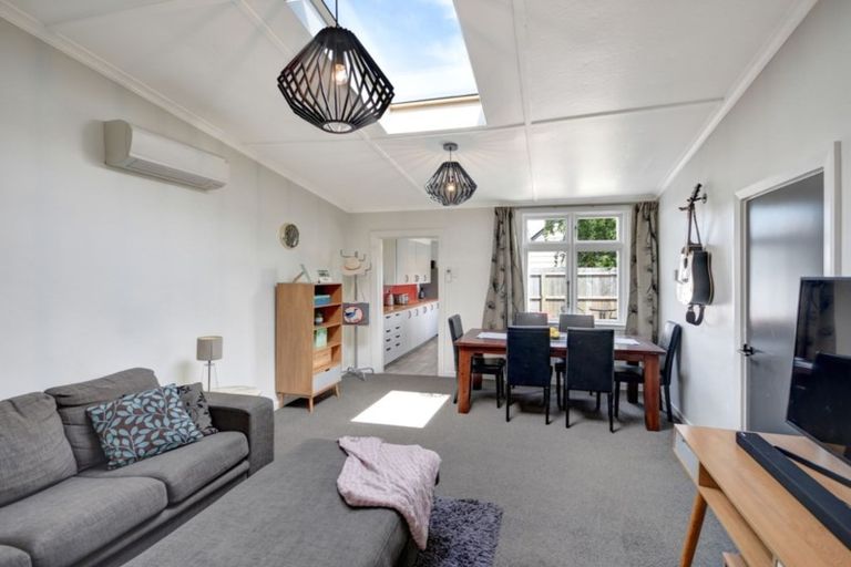 Photo of property in 22 Cutten Street, South Dunedin, Dunedin, 9012