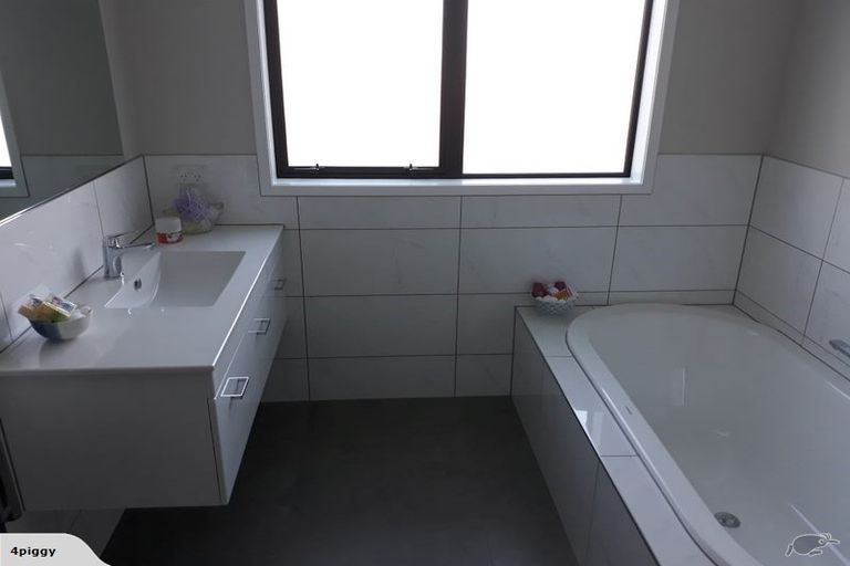 Photo of property in 14 Oakland Place, Ngongotaha, Rotorua, 3010