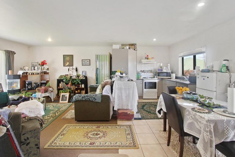 Photo of property in 3b Church Street, Tuakau, 2121