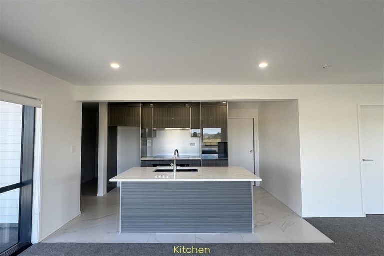 Photo of property in 2 Kaitiaki Drive, Clarks Beach, 2122
