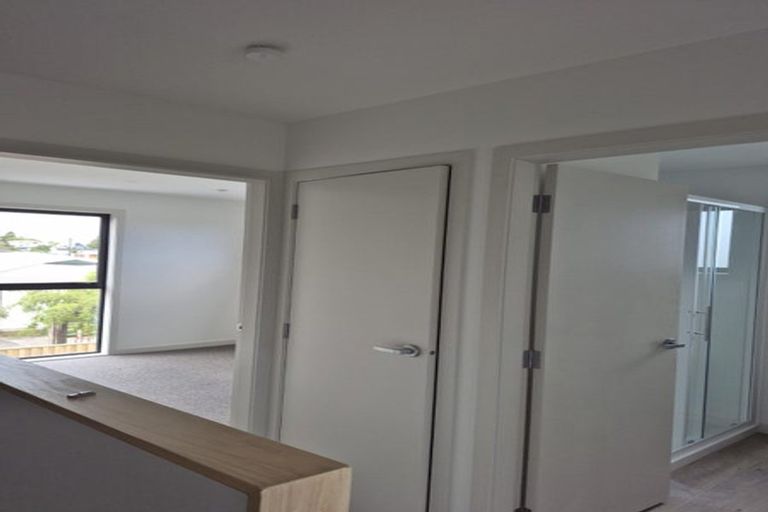 Photo of property in 8b Read Street, Levin, 5510