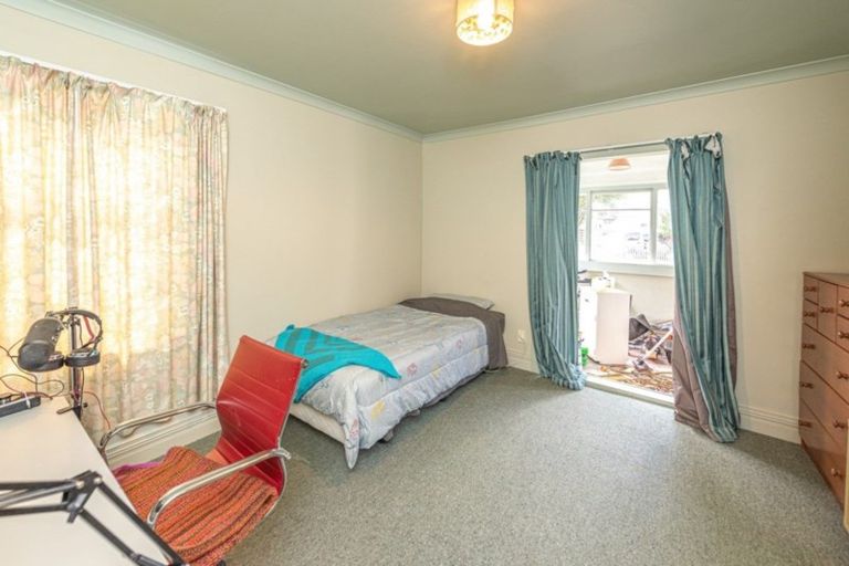 Photo of property in 22 Cambridge Street, Gonville, Whanganui, 4501