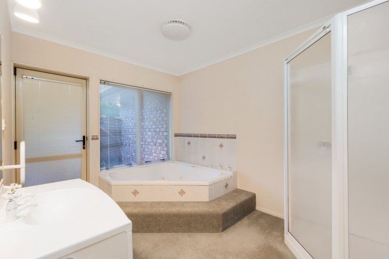 Photo of property in 27 Donnington Place, Bethlehem, Tauranga, 3110