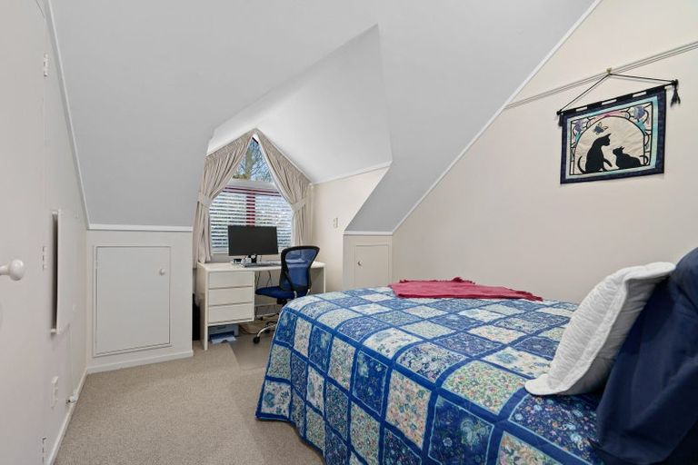 Photo of property in 1 Longfellow Street, Leamington, Cambridge, 3432