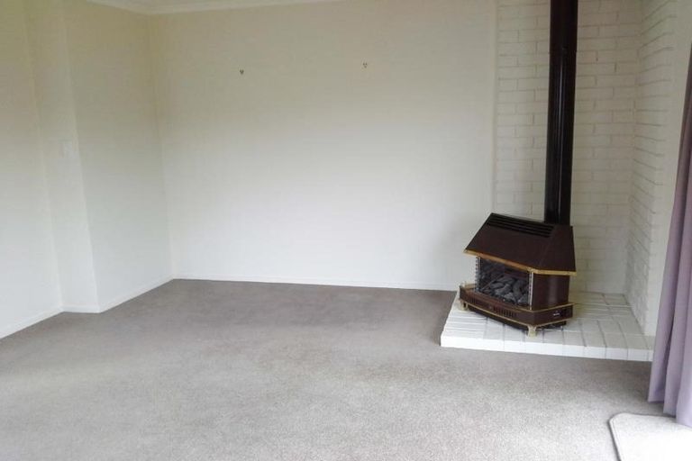 Photo of property in 27 Thames Street, Welbourn, New Plymouth, 4310