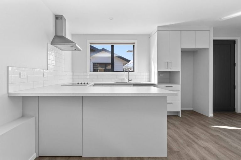 Photo of property in 2/55 Mahoe Street, Melville, Hamilton, 3206