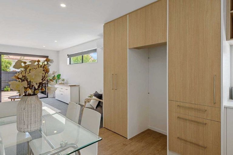 Photo of property in 6/19 Brockworth Place, Riccarton, Christchurch, 8011