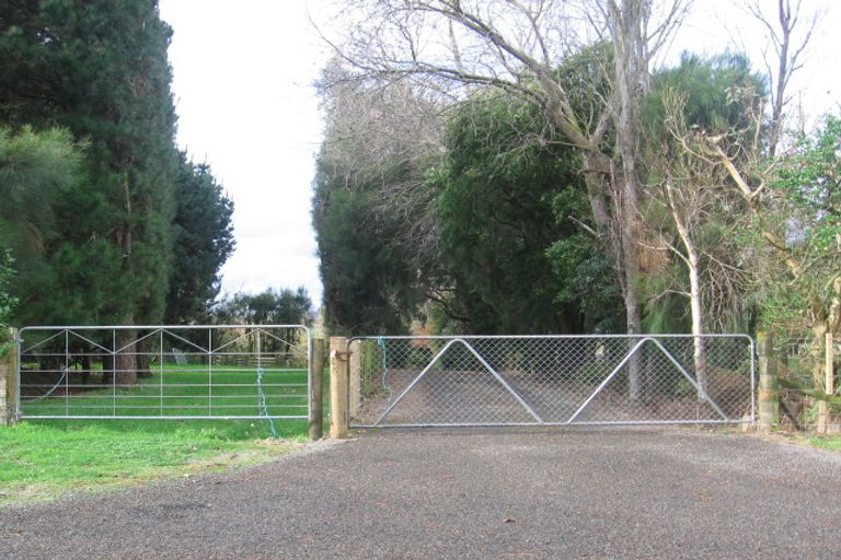 Photo of property in 365 Scotts Road, Linton, Palmerston North, 4472