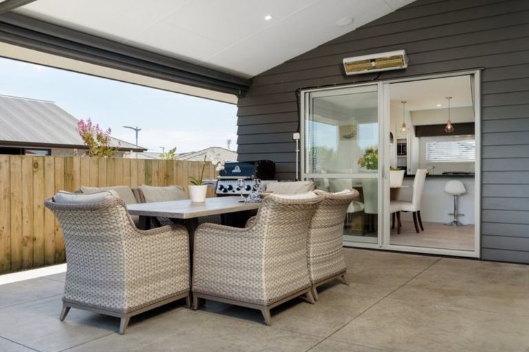 Photo of property in 97 Puhirake Crescent, Pyes Pa, Tauranga, 3112