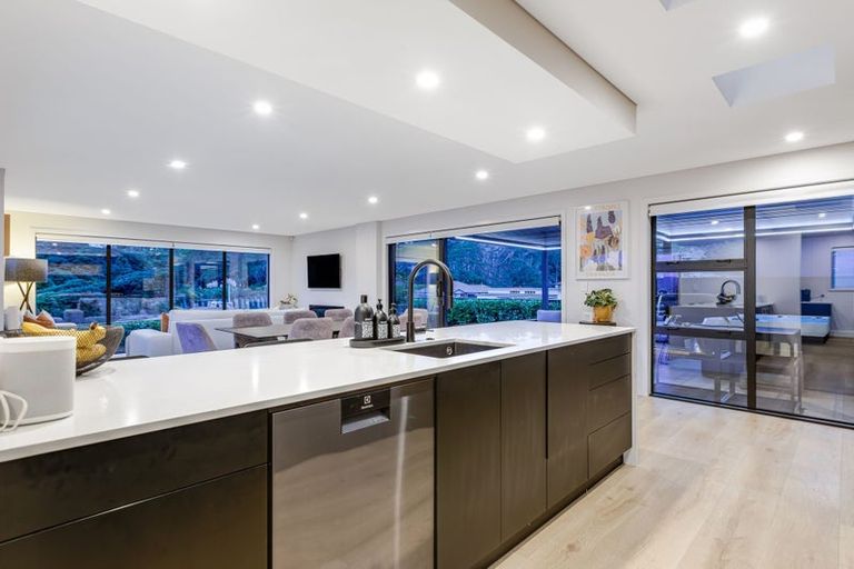 Photo of property in 23 Banks Boulevard, Whitby, Porirua, 5024