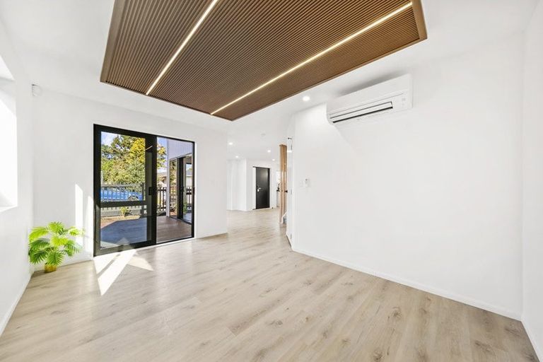 Photo of property in 6c Pikitea Road, Mangere Bridge, Auckland, 2022