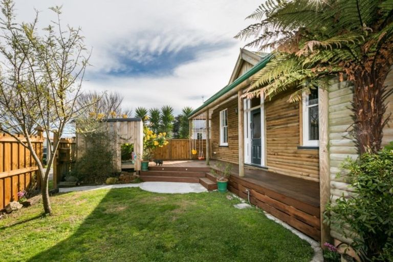 Photo of property in 802 Lyell Street, Akina, Hastings, 4122