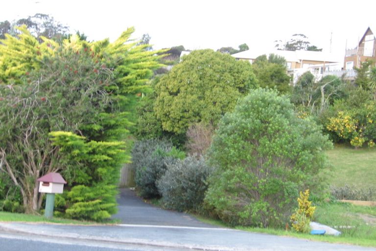 Photo of property in 4 Ferndale Drive, Snells Beach, 0920