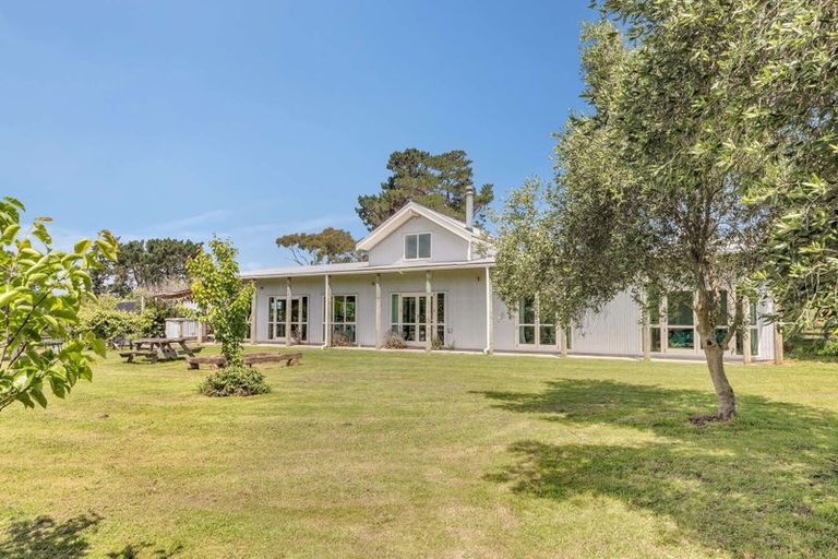 Photo of property in 400 State Highway 3, Kaitoke, Wanganui, 4572