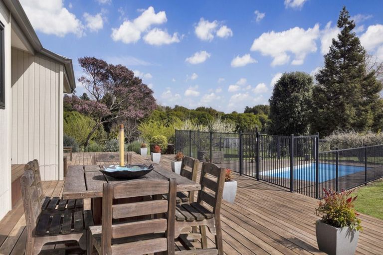 Photo of property in 225 Waitohu Valley Road, Otaki, 5583