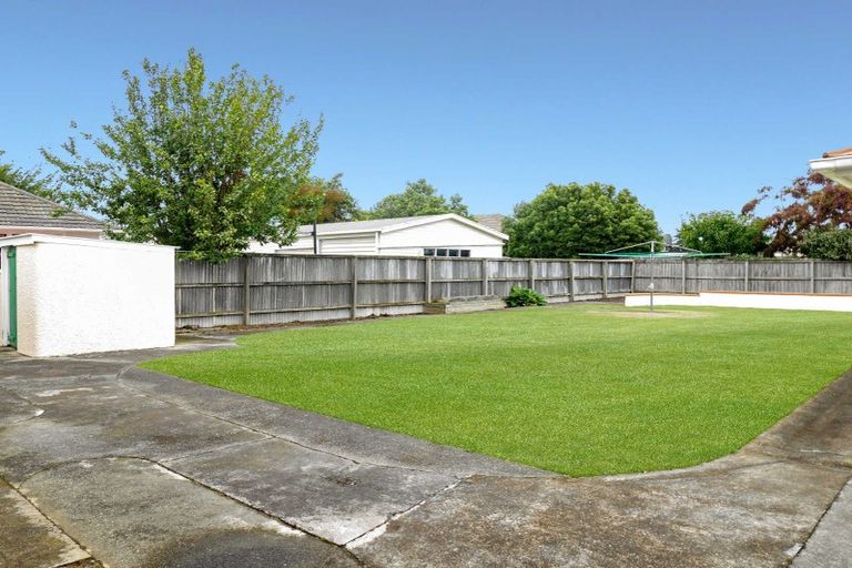 Photo of property in 8 Moreland Avenue, Papanui, Christchurch, 8053