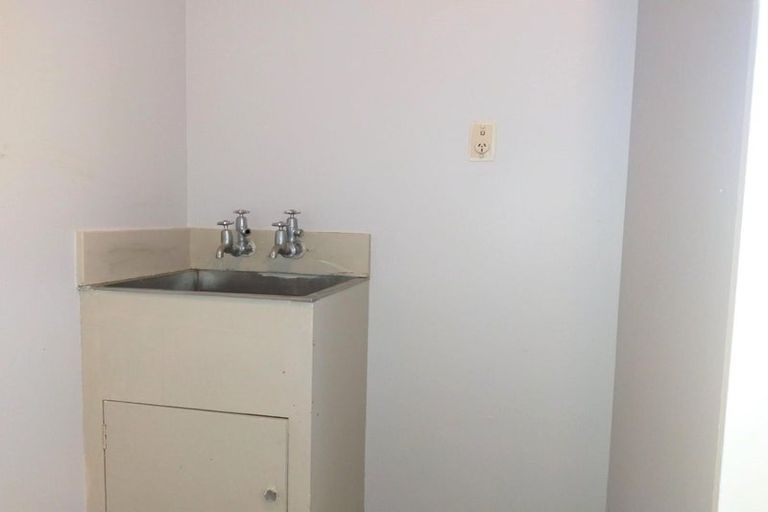 Photo of property in 34 Monowai Road, Johnsonville, Wellington, 6037