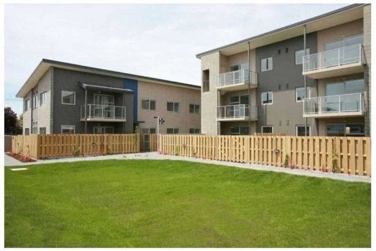 Photo of property in C5/101 Caledonian Road, St Albans, Christchurch, 8014