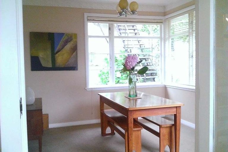 Photo of property in 32 Buckingham Street, Melrose, Wellington, 6023