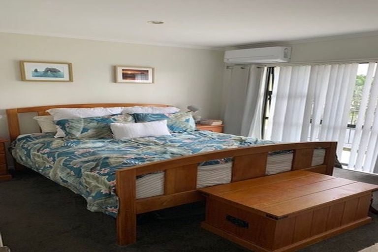 Photo of property in 3/17 Harbour View Road, Te Atatu Peninsula, Auckland, 0610