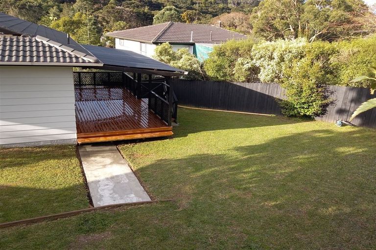 Photo of property in 23 Spinella Drive, Bayview, Auckland, 0629