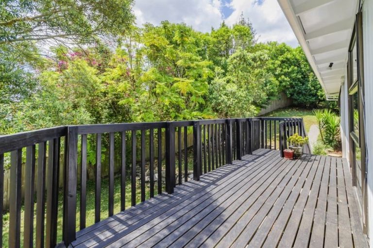 Photo of property in 19 Chrisarda Place, Red Hill, Papakura, 2110