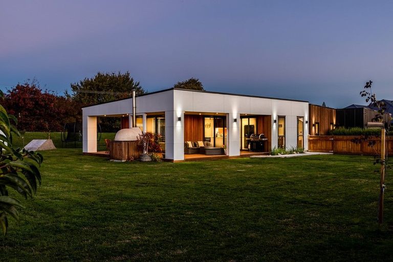 Photo of property in 18 Roger Renall Avenue, Lansdowne, Masterton, 5810