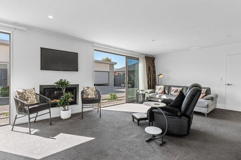 Photo of property in 14d Hartstonge Avenue, Mosgiel, 9024