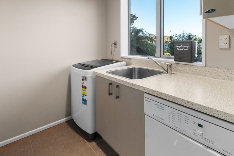 Photo of property in 14 Mchugh Crescent, Darfield, 7510