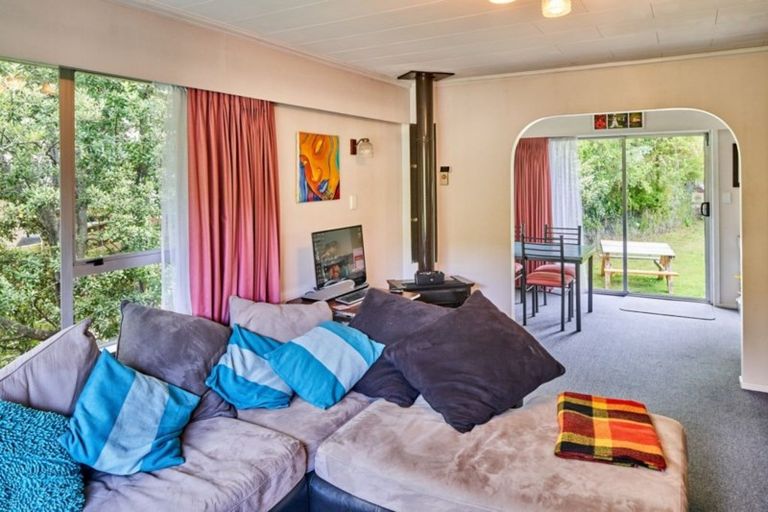 Photo of property in 1/20 Yarrow Place, Papakowhai, Porirua, 5024