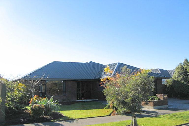 Photo of property in 15 Thompsons Road, Belfast, Christchurch, 8051