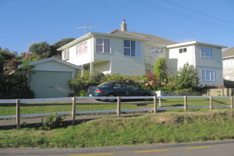 Photo of property in 26 Downes Street, Titahi Bay, Porirua, 5022