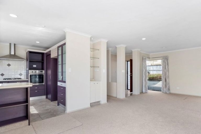 Photo of property in 90 Osprey Drive, Welcome Bay, Tauranga, 3112