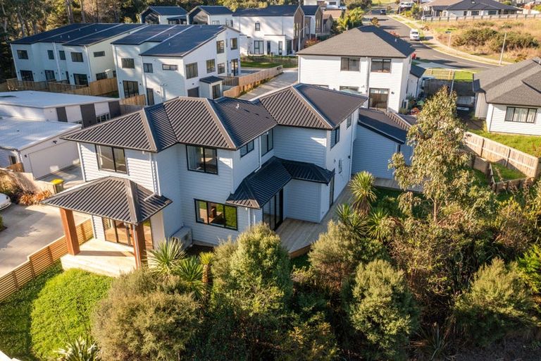 Photo of property in 3 Tagish Way, Orewa, 0931