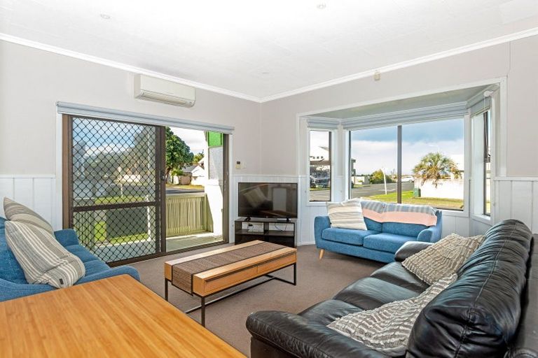 Photo of property in 51 Salisbury Road, Awapuni, Gisborne, 4010