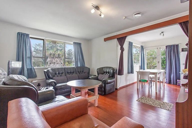 Photo of property in 28 Zelda Avenue, Clover Park, Auckland, 2023