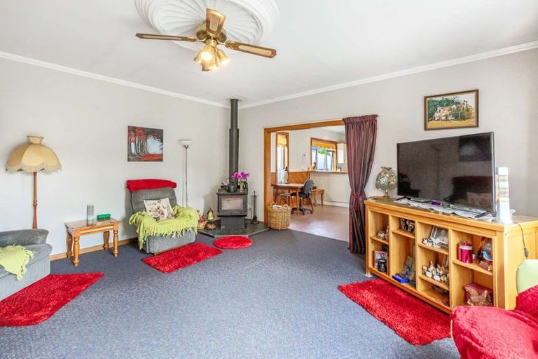 Photo of property in 11 Talbot Street, East Gore, Gore, 9710