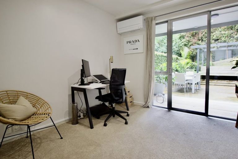 Photo of property in Habitat Apartments, 12/31 Byron Avenue, Takapuna, Auckland, 0622