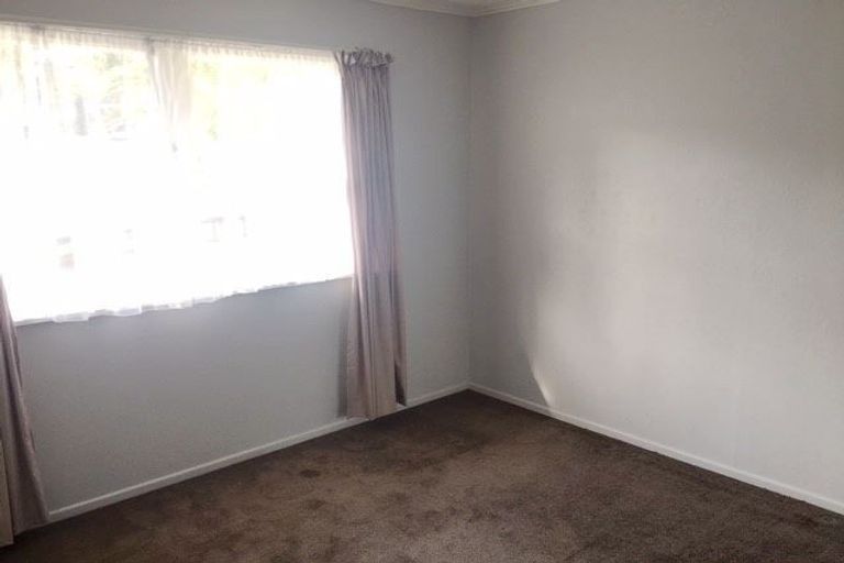 Photo of property in 57 Glendene Avenue, Glendene, Auckland, 0602