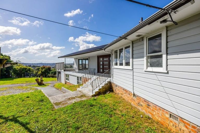 Photo of property in 64 Astley Avenue, New Lynn, Auckland, 0600