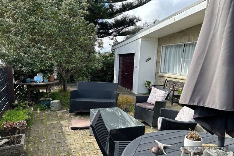 Photo of property in 84 Tutere Street, Waikanae Beach, Waikanae, 5036