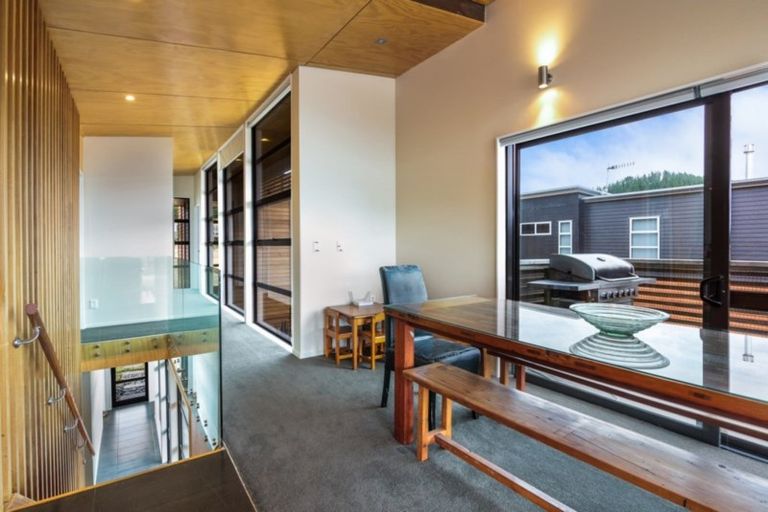 Photo of property in 37 Parekaawa Drive, Motuoapa, 3382