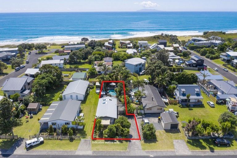 Photo of property in 47 Kon Tiki Road, Whiritoa, Whangamata, 3691