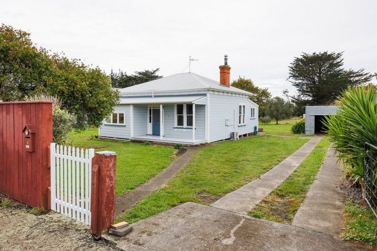 Photo of property in 6 Ngareta Street, Marton, 4710