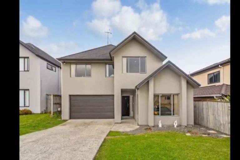 Photo of property in 34 Plantation Avenue, Flat Bush, Auckland, 2016